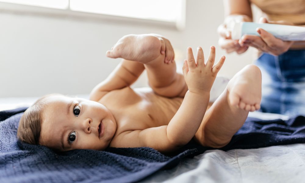 7 Best Baby Diaper Creams & Powders