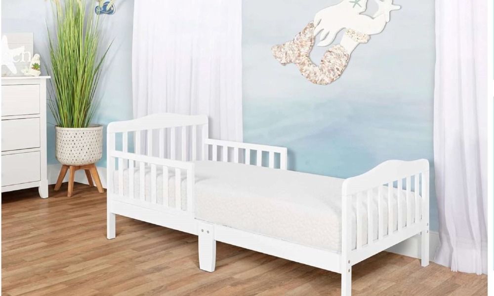 Dream on Me Toddler Bed