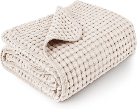 konssy waffle blanket - coziest waffle fabric