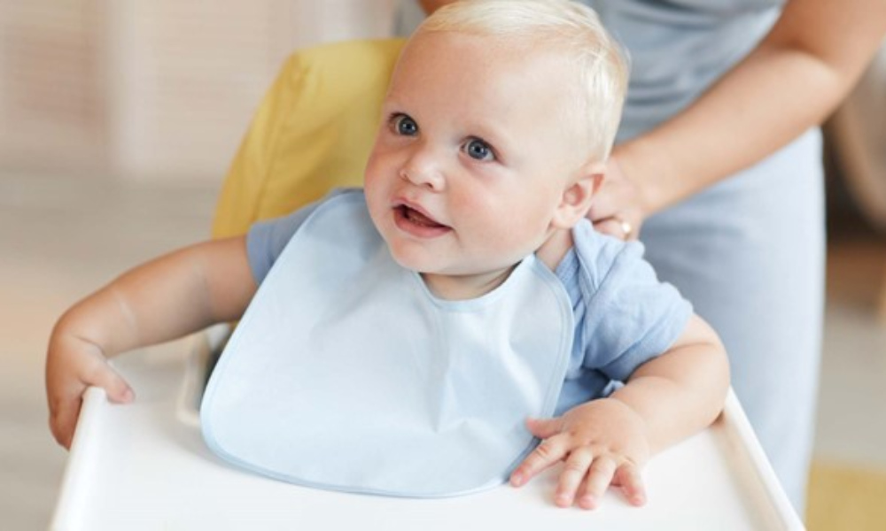 teething bibs | 5 best options for baby in 2024