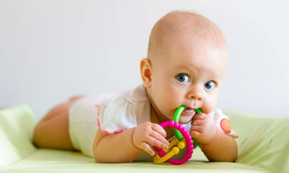 teething ring | 11 best options for baby in 2024