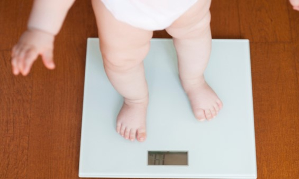 alternative ways to weigh your baby at home