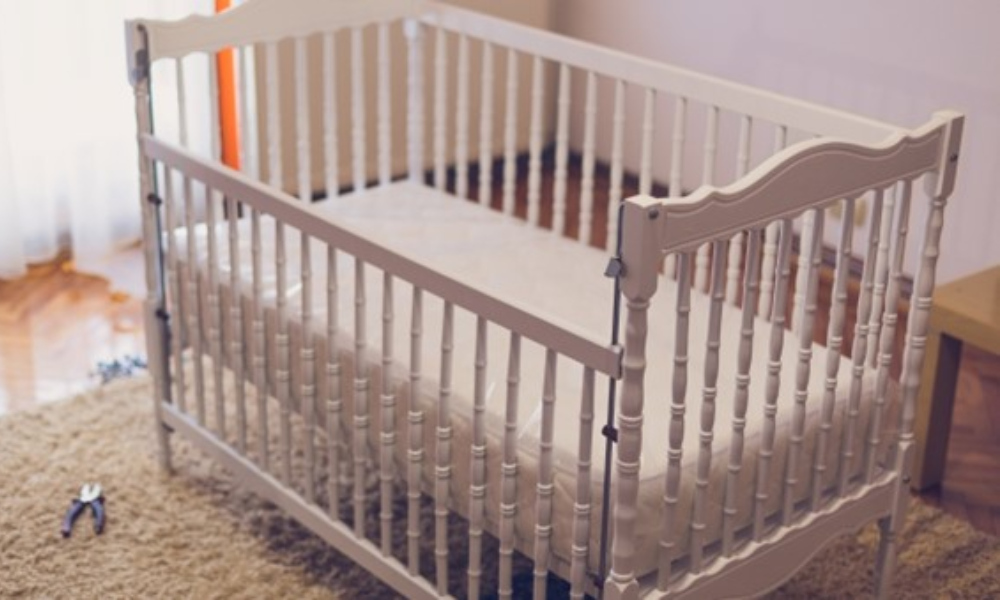 how much weight can a crib hold? | finding safe limits