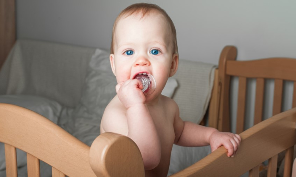 pacifier teeth | do binkies impact dental development?