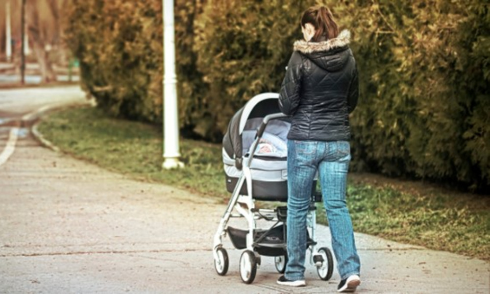 what is a 4 wheel stroller?